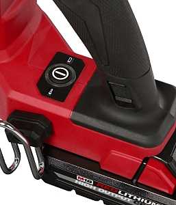 Main 3 - MILWAUKEE M18 FENCING STAPLER KIT -