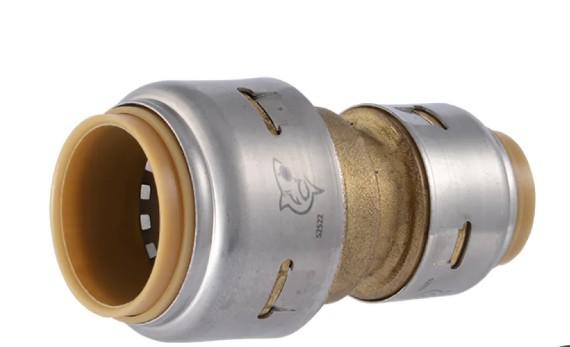 Main 2 - SHARKBITE REDUCING COUPLER 1" x 3/4" -